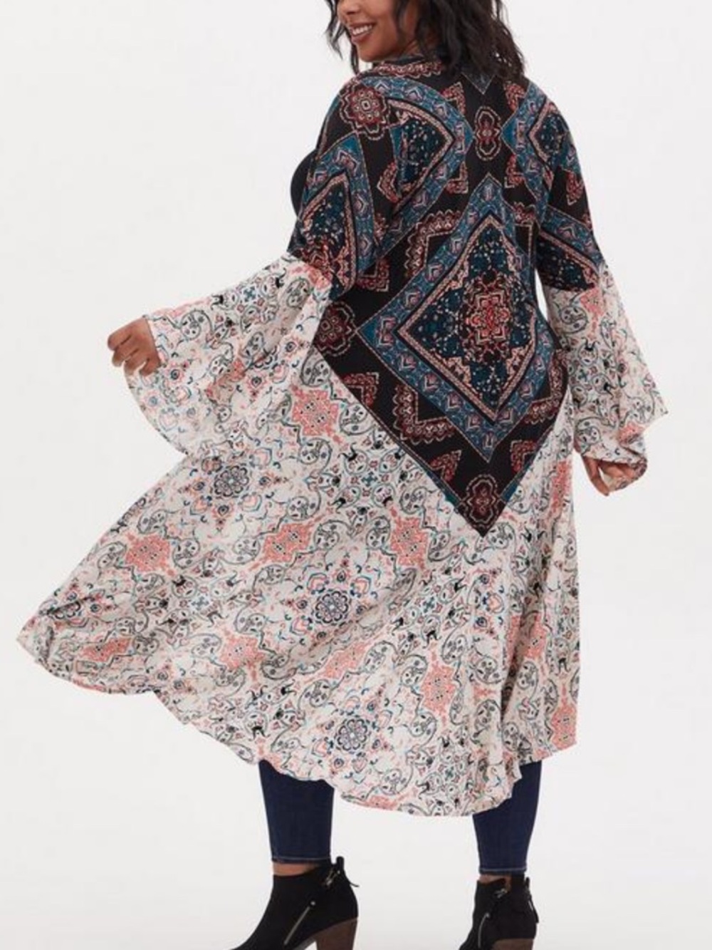 Torrid Chiffon High-Low Kimono in a Boho Medallion Pattern Size 3x - Picture 2 of 9
